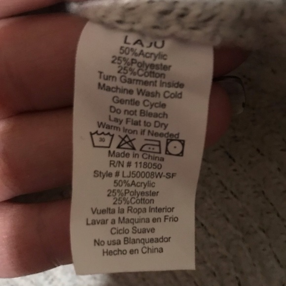 NWOT Silver with buttons sweater - Picture 3 of 4